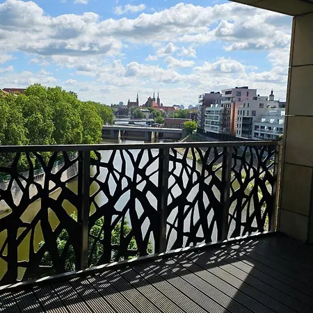 Leopoldinum, 90m2, Stare 600 M, Parking