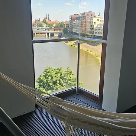 Apartment Leopoldinum, 90m2, Stare 600 M, Parking Wroclaw